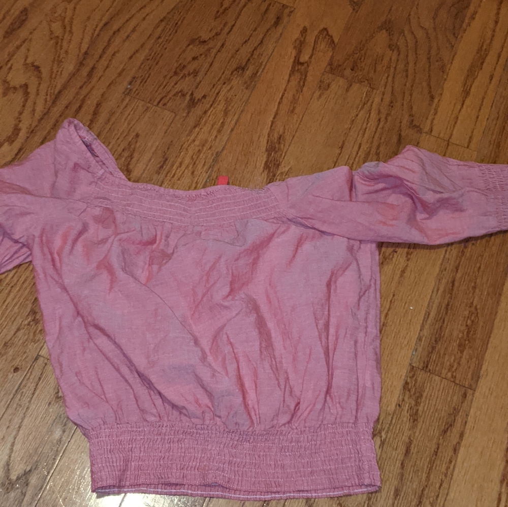 Divided crop top